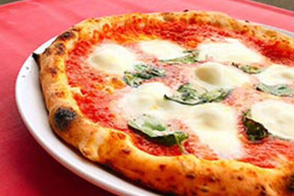 Read more about the article Pizzeria Shin´5